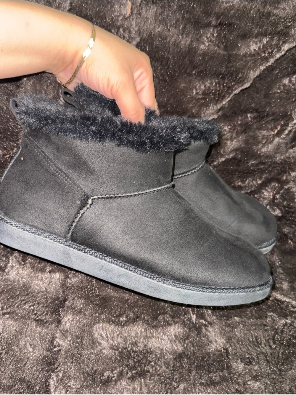 True Craft Chestnut Faux-Suede Slippers with Cream Faux-Fur Cuff black